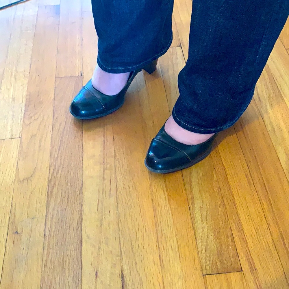 Questa Mary Jane Pumps | Chocolate - Picture 8 of 10